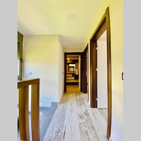 Kusadasi'nda Havuzlu Lux Life Villa *
