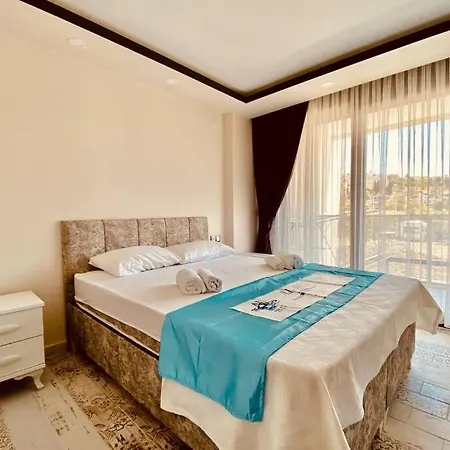 Kusadasi'nda Havuzlu Lux Life Vila Kusadası